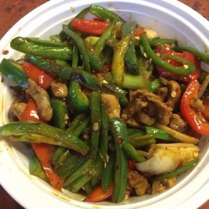 Stir-fried Shredded Pork w/ Hot Peppers